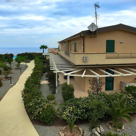 Chic Apartment In Parghelia Italy Dış mekan fotoğraf